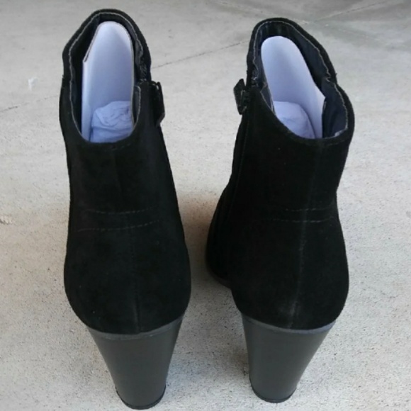 New Women's Black Ankle Boots Side Zipper - Picture 4 of 4